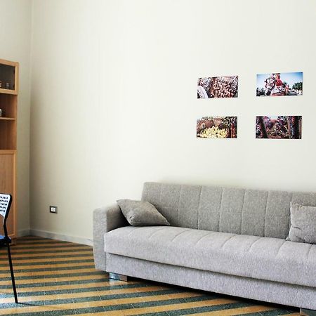 Casa Verdi, Confortevole Bilocale In Centro, 1° P Apartamento Bagheria Exterior foto